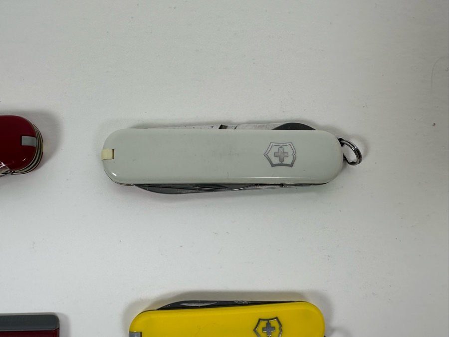 Collection Of Swiss Army Pocket Knives [Photo 13]