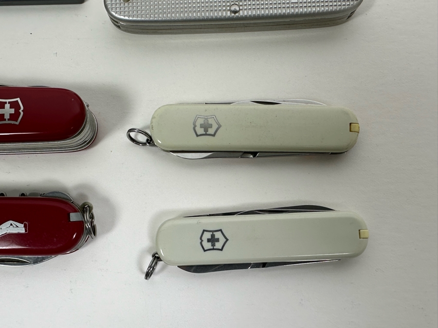 Collection Of Swiss Army Pocket Knives [Photo 8]