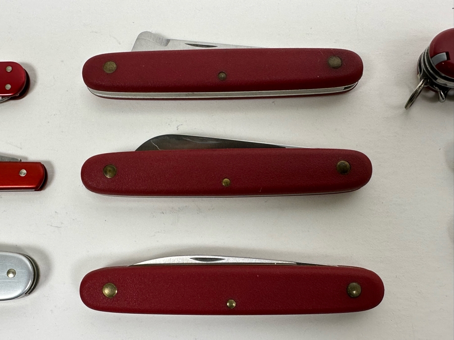 Collection Of Various Pocket Knives Including Swiss Army Knives [Photo 5]