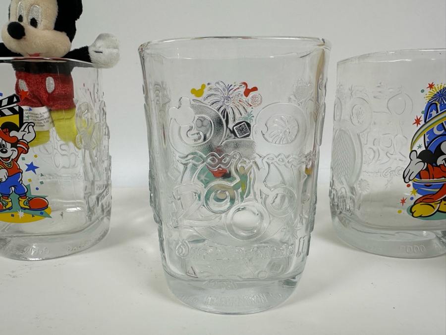 Collection Of Disney Mickey Mouse Cups And Mugs [Photo 11]