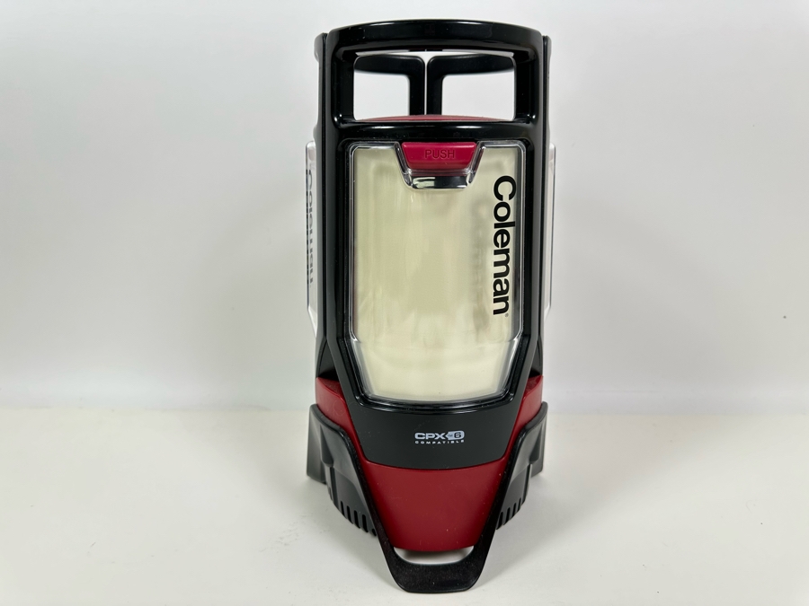 Coleman CPX 6 Triago Battery Lantern [Photo 3]