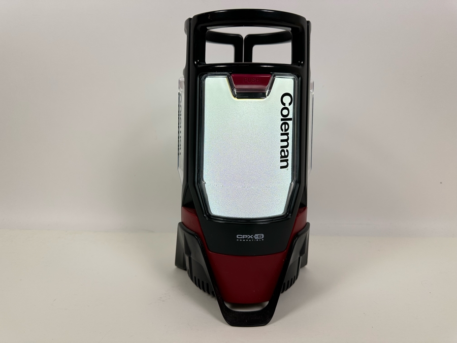 Coleman CPX 6 Triago Battery Lantern [Photo 5]