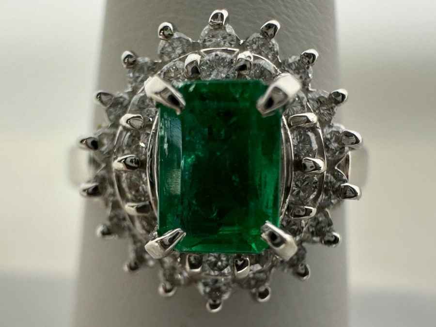 Platinum 900 Emerald & Diamond Ring Size 7 6.5g	