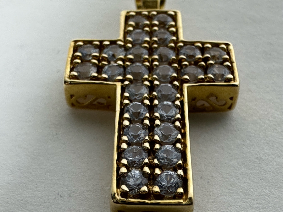 14K Gold Diamond Cross Pendant 3.1g [Photo 17]
