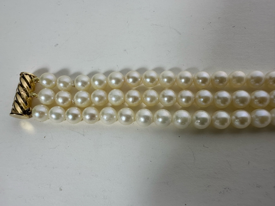 Royal Maui Jewelers Triple Strand Pearl 12' Necklace With 14K Gold Bars And Clasp [Photo 13]