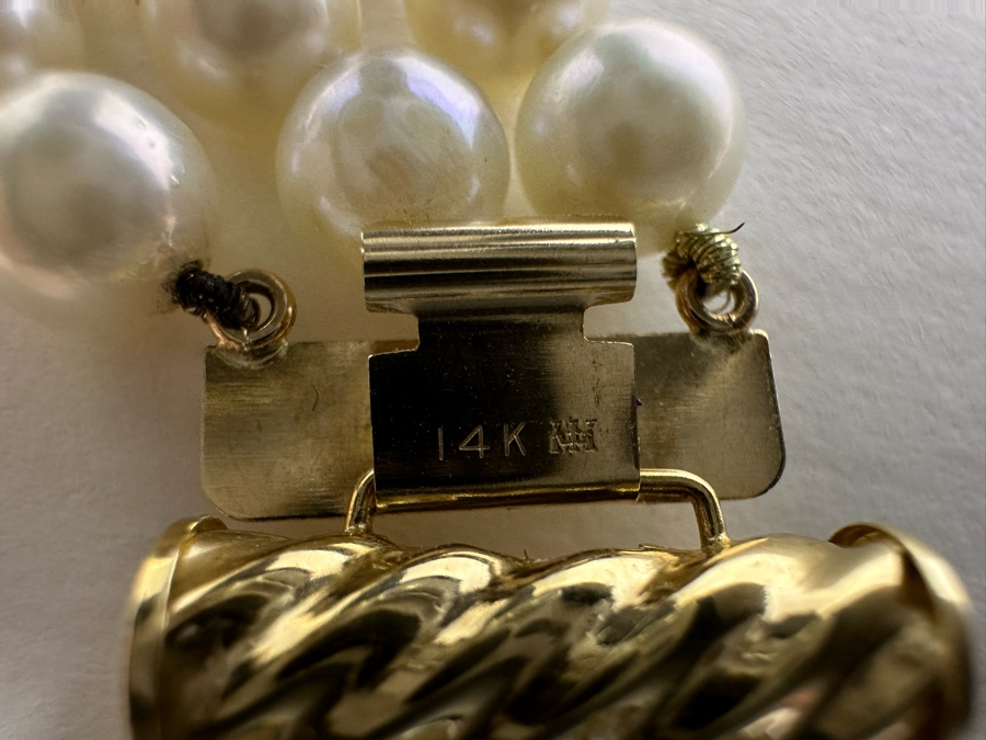 Royal Maui Jewelers Triple Strand Pearl 12' Necklace With 14K Gold Bars And Clasp [Photo 15]