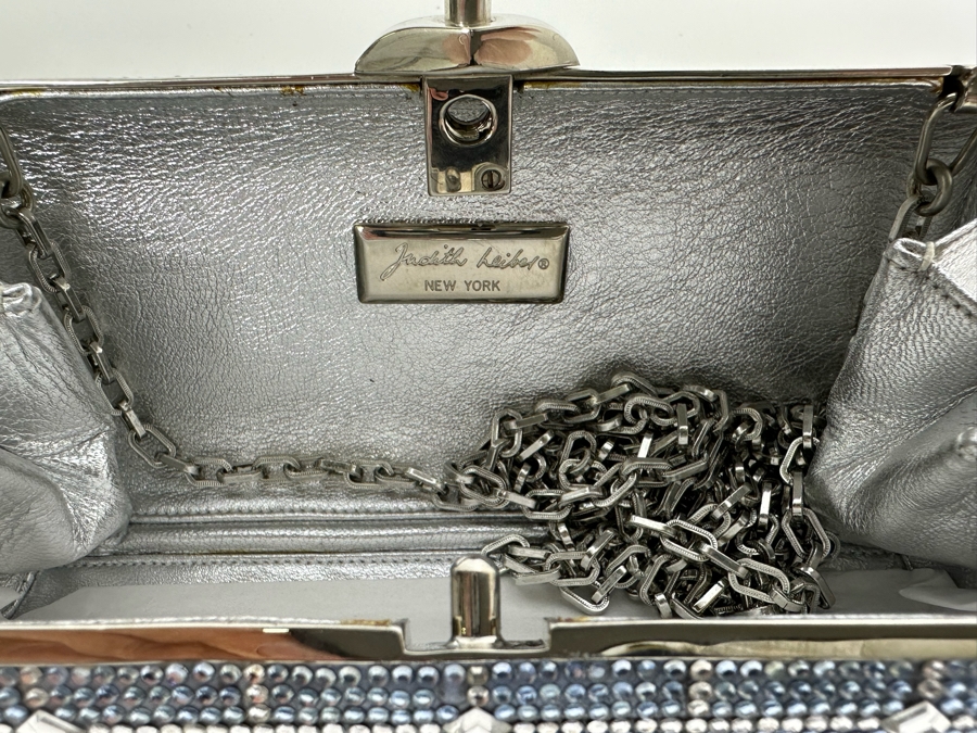 Judith Leiber New York Swarovski Crystal Minaudiere Clutch Purse Evening Handbag [Photo 9]