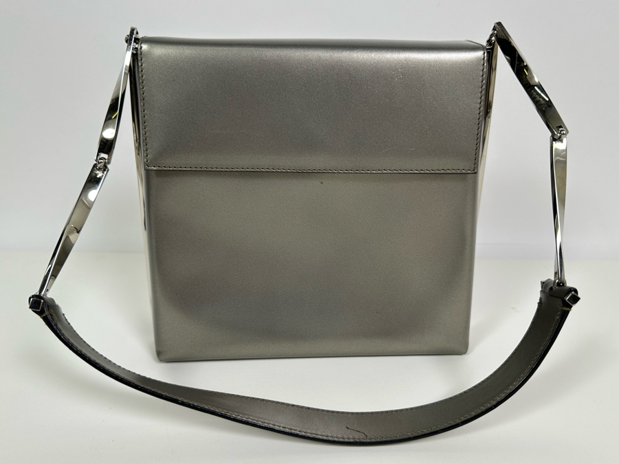 Salvatore Ferragamo Handbag [Photo 2]