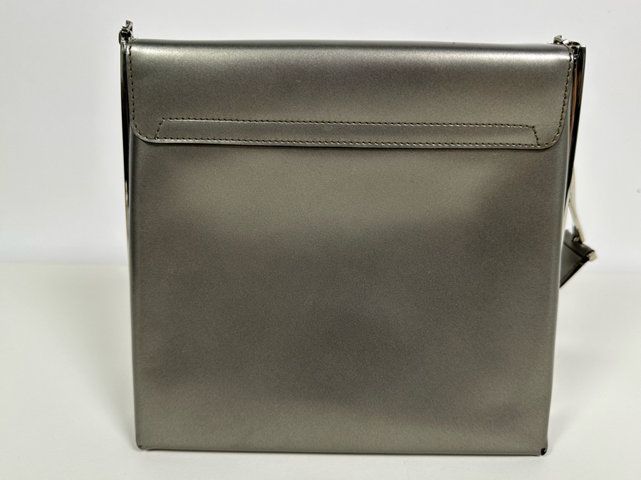 Salvatore Ferragamo Handbag [Photo 5]