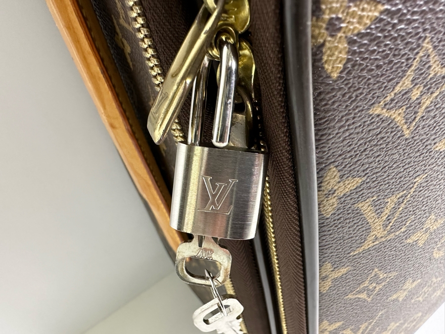 Louis Vuitton Pegase 55 Monogram Canvas Business Suitcase Travel Bag Brown 16W X 21H X 9D [Photo 8]