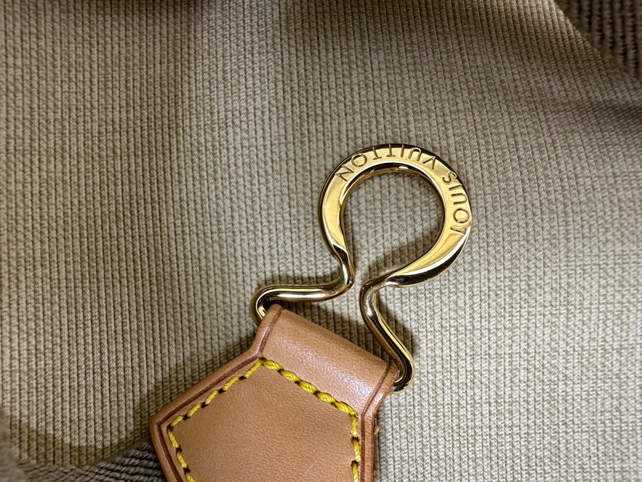 Louis Vuitton Monogram Canvas Satellite 70 Luggage 28W X 21D X 8H [Photo 13]