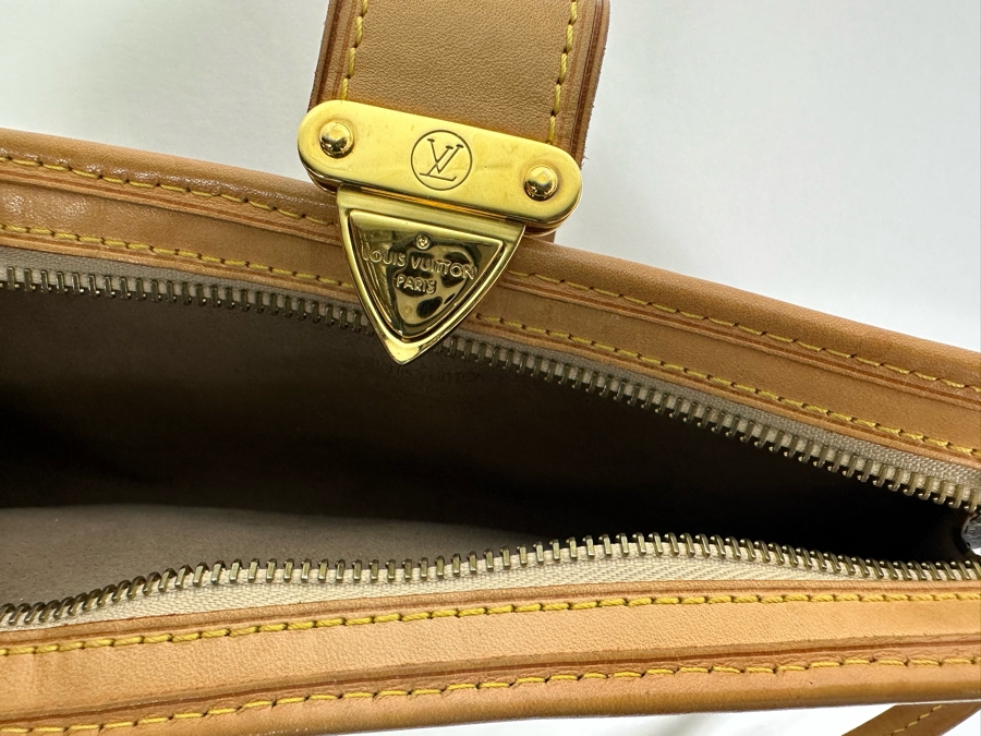 Louis Vuitton Shirley Bag PM Black Canvas Takashi Murakami Multicolor Monogram 11W X 5H [Photo 7]