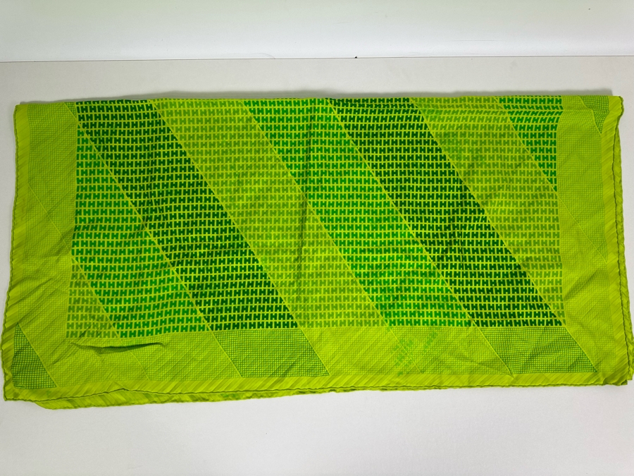 Updated: Hermes Paris Silk Scarf 34 X 34 [Photo 7]