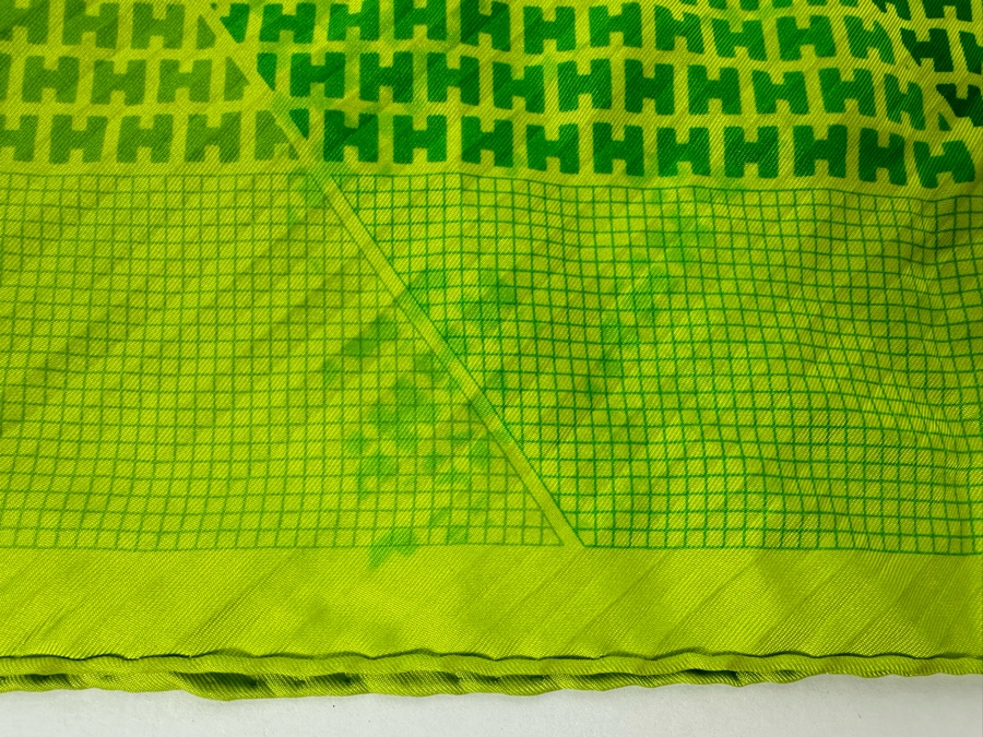 Updated: Hermes Paris Silk Scarf 34 X 34 [Photo 8]