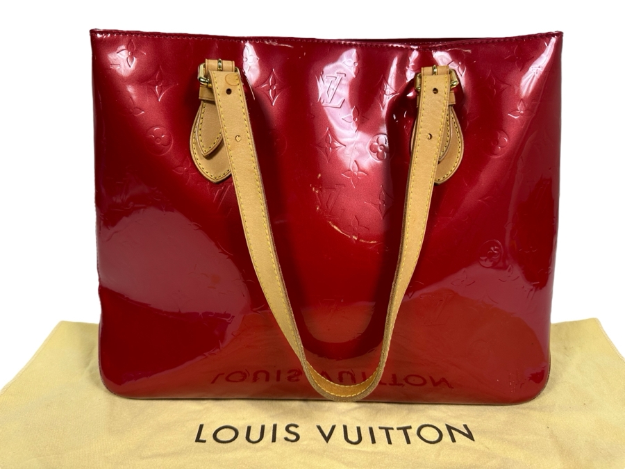 Louis Vuitton Vernis Monogram Brentwood Handbag Red 15.5 X 11.5 [Photo 1]