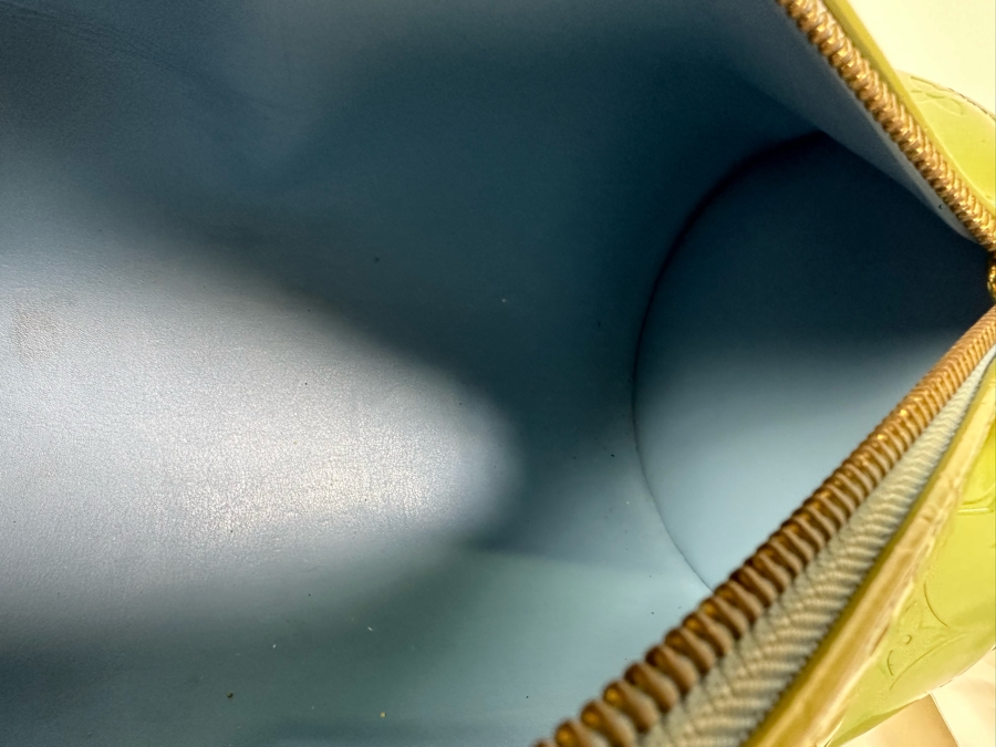 Louis Vuitton Vernis Monogram Bedford Handbag Mint Green 12 X 6 [Photo 14]