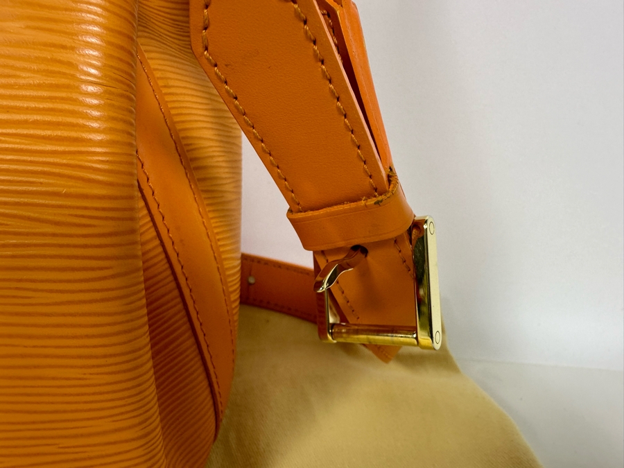 Louis Vuitton Epi Orange Leather Mandara MM Shoulder Handbag 12W X 10.5H [Photo 6]