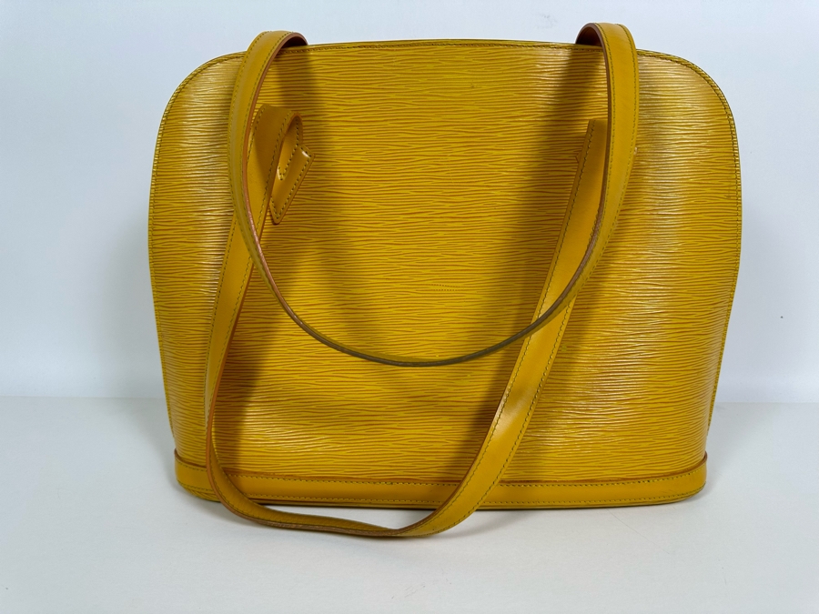 Louis Vuitton Epi Yellow Leather Lussac Shoulder Handbag 15W X 12H [Photo 3]