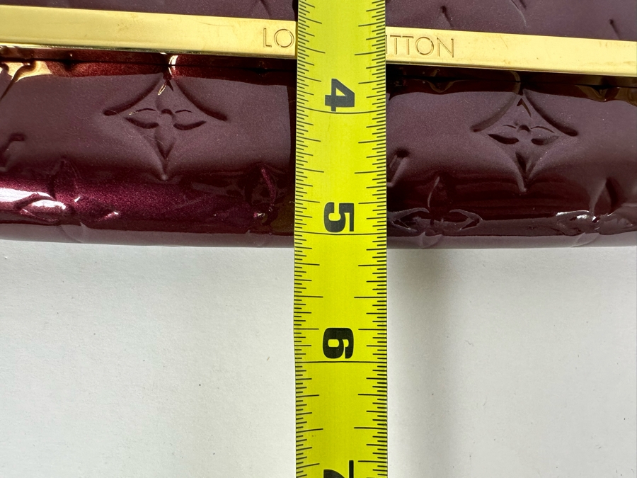 Louis Vuitton Vernis Monogram Rossmore Handbag 9W X 5H [Photo 11]