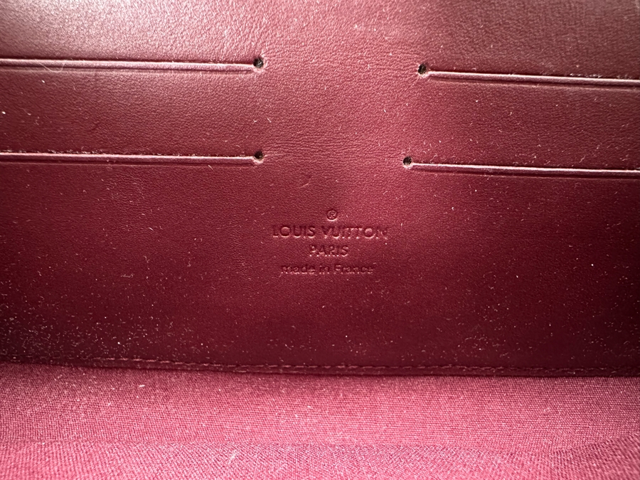 Louis Vuitton Vernis Monogram Rossmore Handbag 9W X 5H [Photo 7]