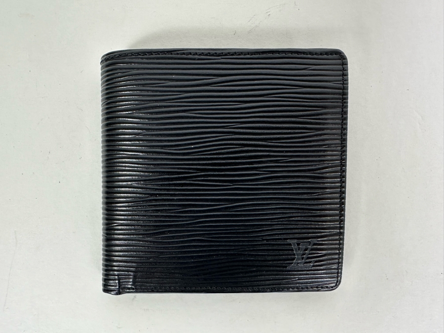 Louis Vuitton Epi Black Leather Bifold Wallet 4.25W X 4.2H [Photo 3]