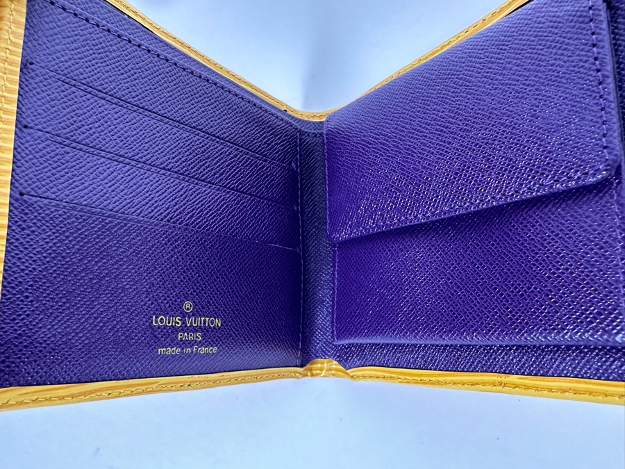 Louis Vuitton Epi Yellow Leather Bifold Wallet 4.25W X 4.2H [Photo 5]