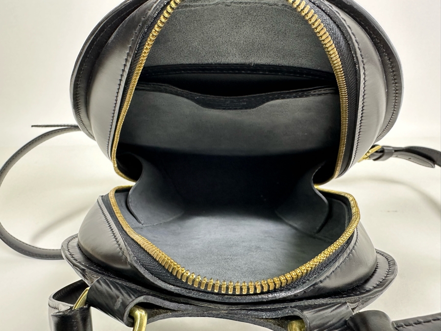 Louis Vuitton Black Epi Mabillon Backpack Handbag 9W X 12.5H [Photo 10]