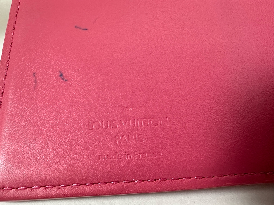 Louis Vuitton Red Vernis Patnet Leather Wallet 4.25W X 5H [Photo 9]