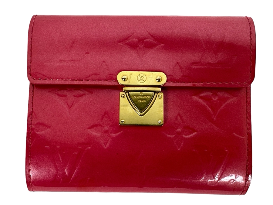 Louis Vuitton Red Vernis Patnet Leather Wallet 4.25W X 5H