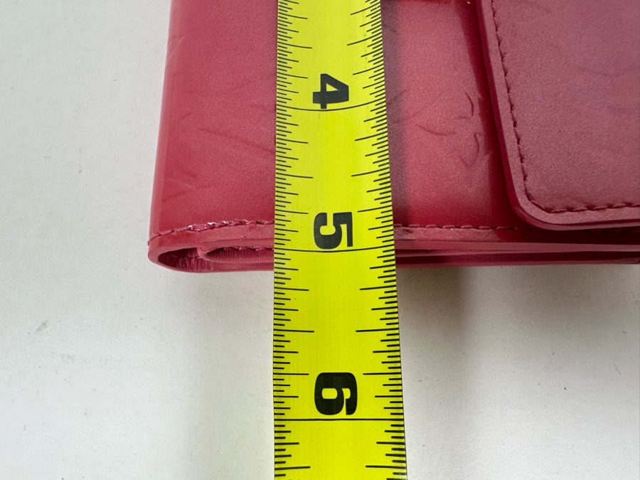 Louis Vuitton Red Vernis Patnet Leather Wallet 4.25W X 5H [Photo 11]