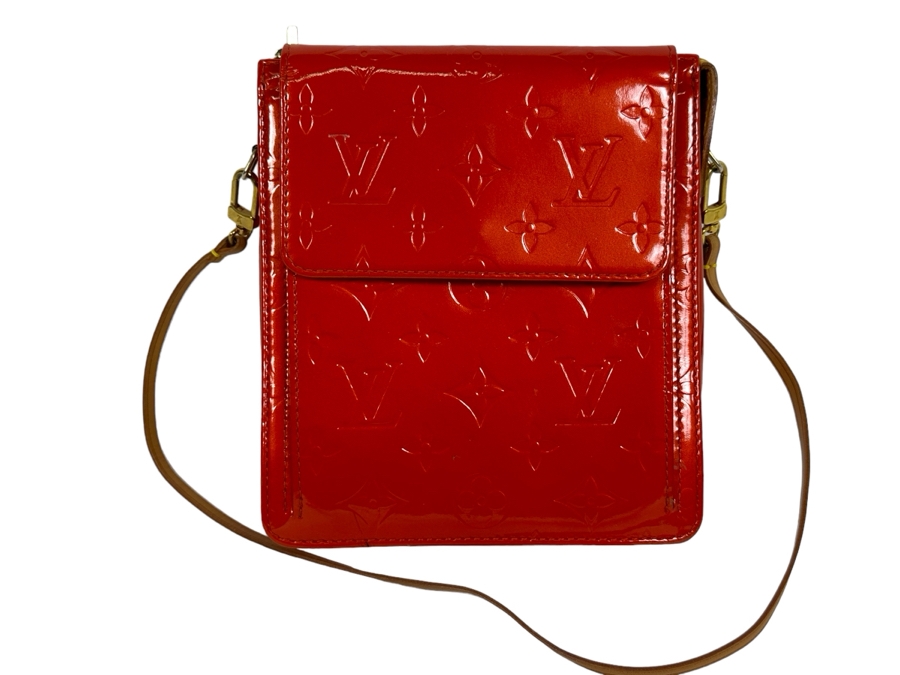 Louis Vuitton Red Vernis Monogram Pochette Mott Handbag 6.5W X 7.5H [Photo 2]