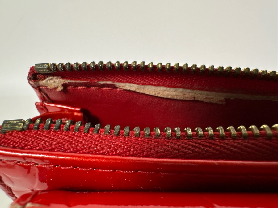 Louis Vuitton Red Vernis Monogram Pochette Mott Handbag 6.5W X 7.5H [Photo 10]