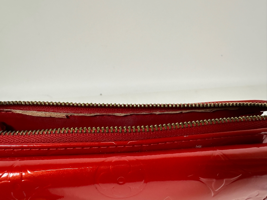 Louis Vuitton Red Vernis Monogram Pochette Mott Handbag 6.5W X 7.5H [Photo 11]