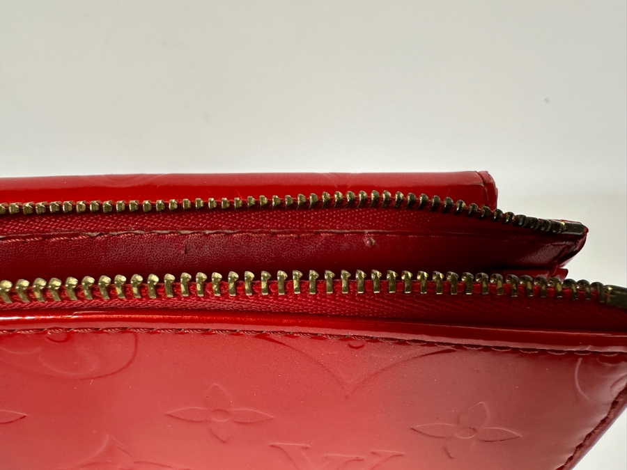 Louis Vuitton Red Vernis Monogram Pochette Mott Handbag 6.5W X 7.5H [Photo 13]
