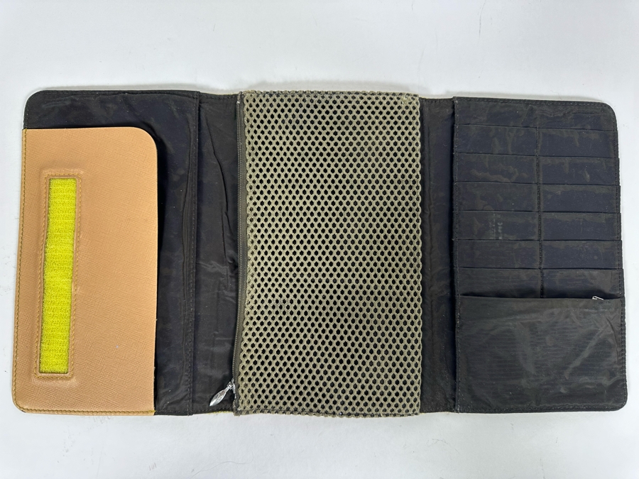 Louis Vuitton Green Damier Geant Neon LV Cup Organizer Wallet 5.5 X 8.5 [Photo 7]