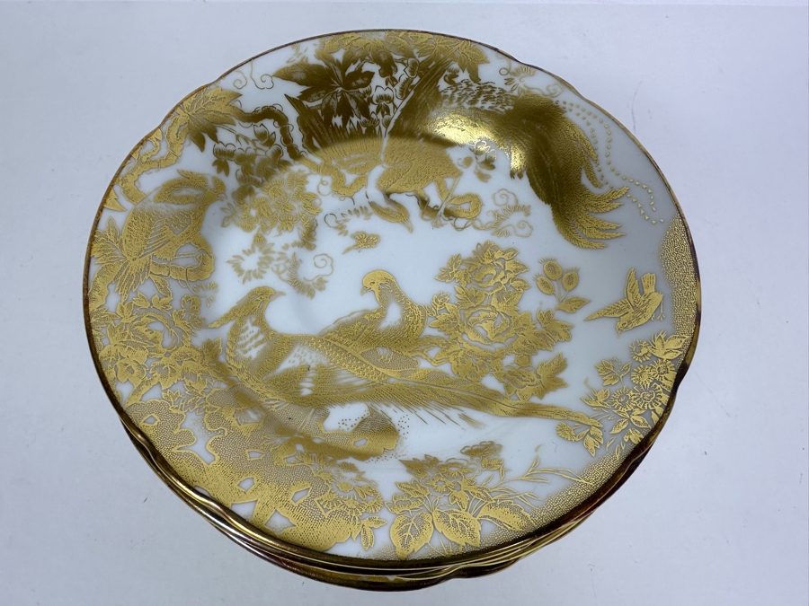 Royal Crown Derby English Bone China Aves Gold China - 36 Pieces - Cup Saucers Shown In Separate Photo [Photo 12]