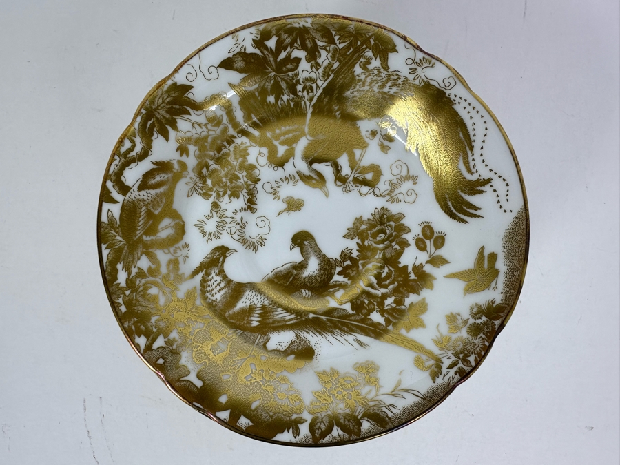 Royal Crown Derby English Bone China Aves Gold China - 36 Pieces - Cup Saucers Shown In Separate Photo [Photo 11]