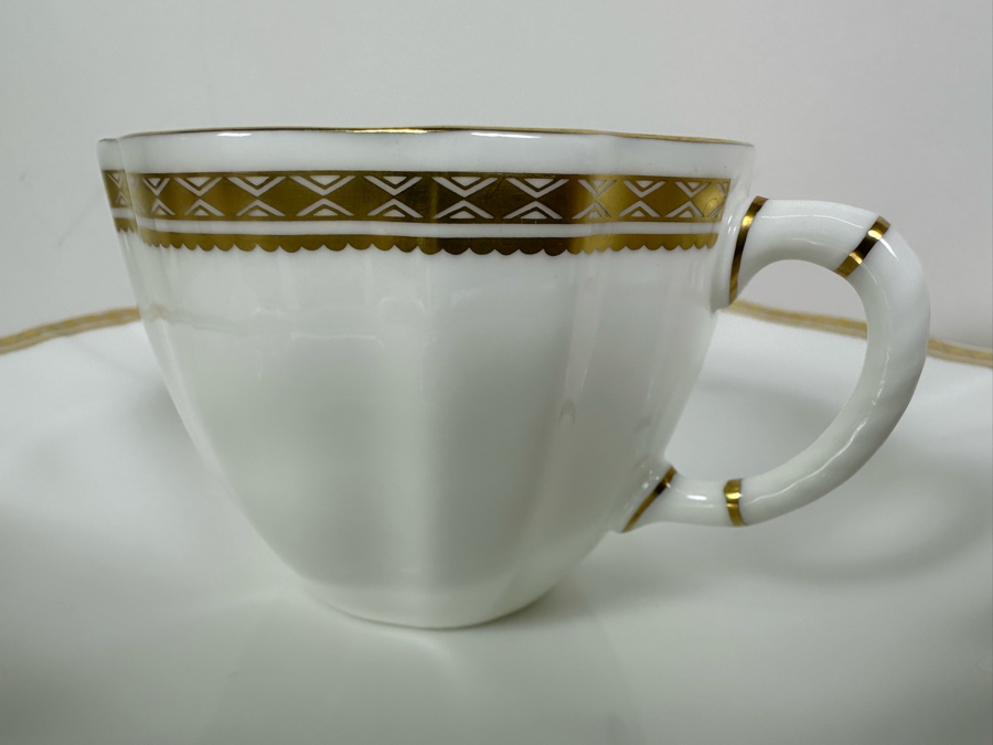 Royal Crown Derby English Bone China Carlton Gold A.1320 China 60 Pieces [Photo 12]