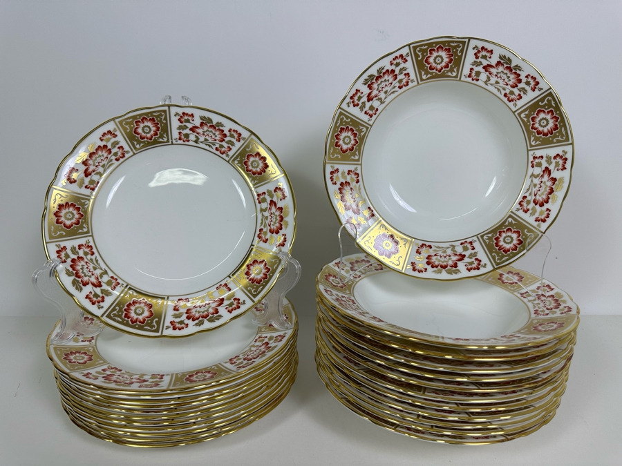 Royal Crown Derby English Bone China Red Derby Panel A.1335 Plates & Bowls 24 Pieces [Photo 3]