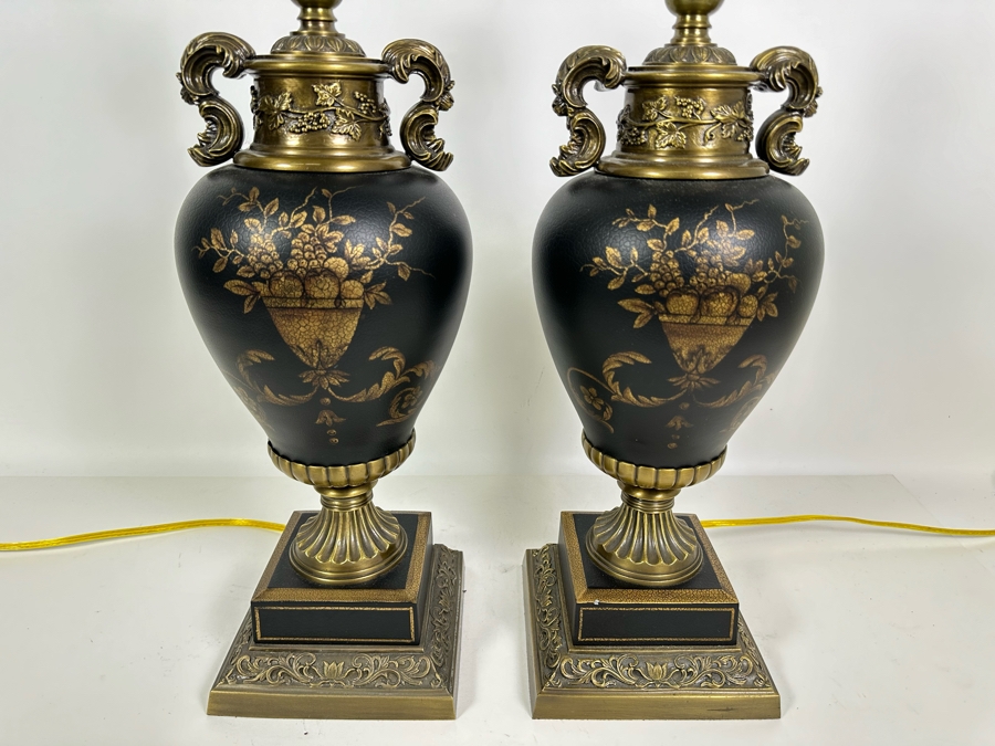 Pair Of Table Lamps [Photo 3]