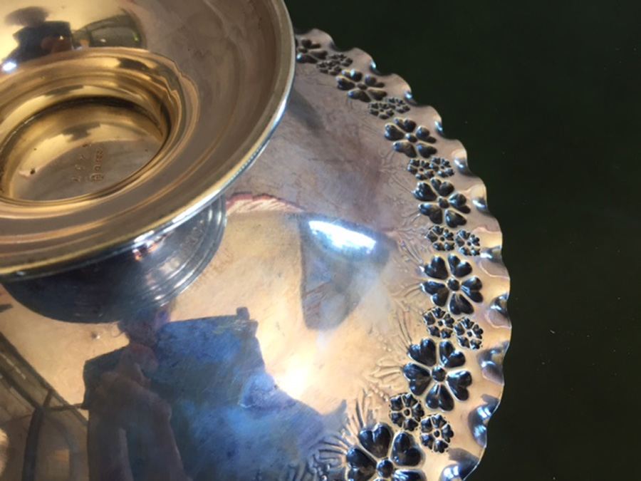 Silverplate Footed Fluted Bowl with Handle [Photo 6]