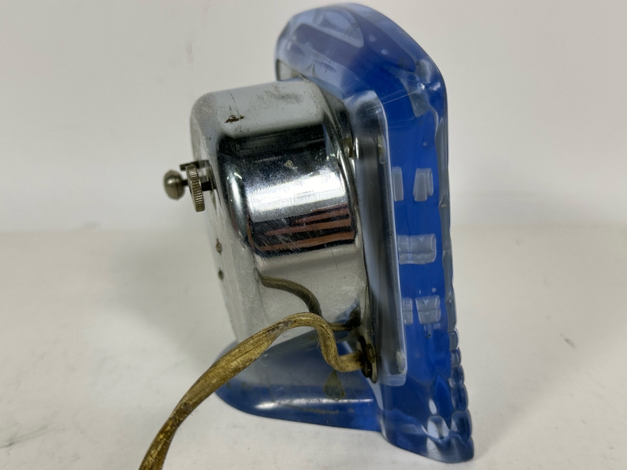 Art Deco Machine Age Blue Lucite Gilbert Electric Clock Prolon Plastics Working 4.5W X 3D X 4.5H [Photo 5]