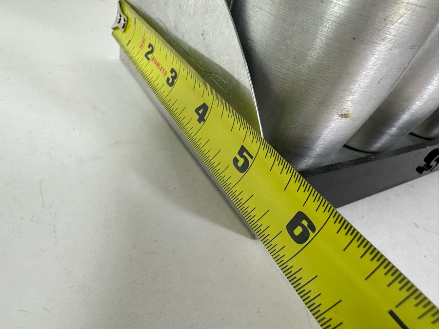 Vintage Art Deco Machine Age Aluminum Spice Jars With Rack By Kromex 10W X 5D X 5H [Photo 17]