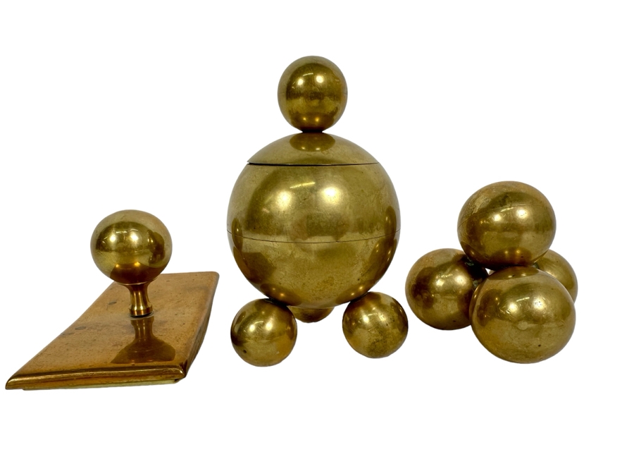 Rare Gusums Bruk Scandinavian Early 20th Century Deskware Set With Inkwell 5H And Heavy Paperweight - 3 Pieces [Photo 2]