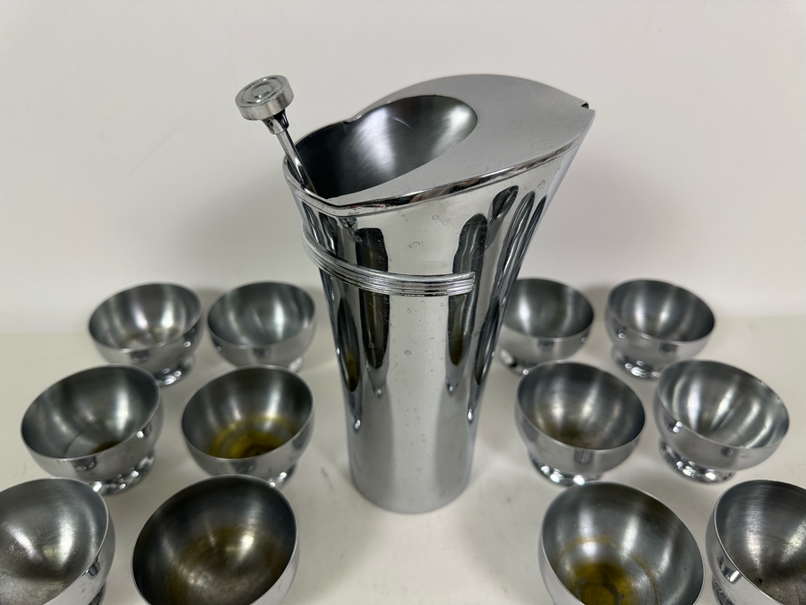 Rare Vintage Art Deco Machine Age Cocktail Mixer By Chase 9H With Spoon And Twelve Chase Footed Barware Cups 2.75W X 2H [Photo 5]