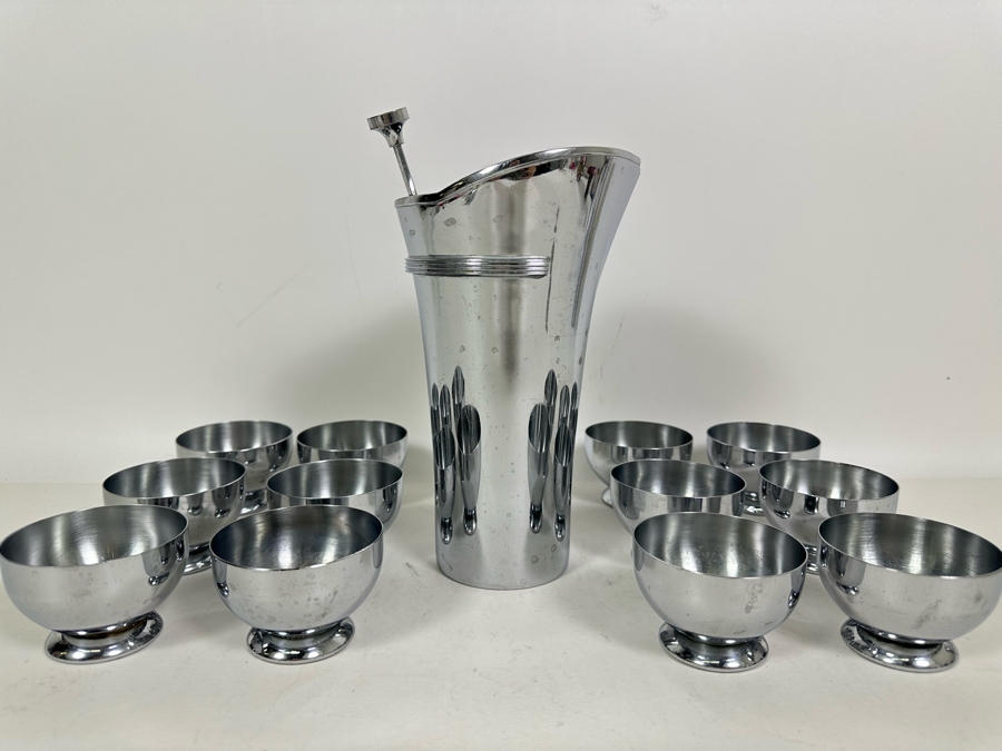Rare Vintage Art Deco Machine Age Cocktail Mixer By Chase 9H With Spoon And Twelve Chase Footed Barware Cups 2.75W X 2H [Photo 4]