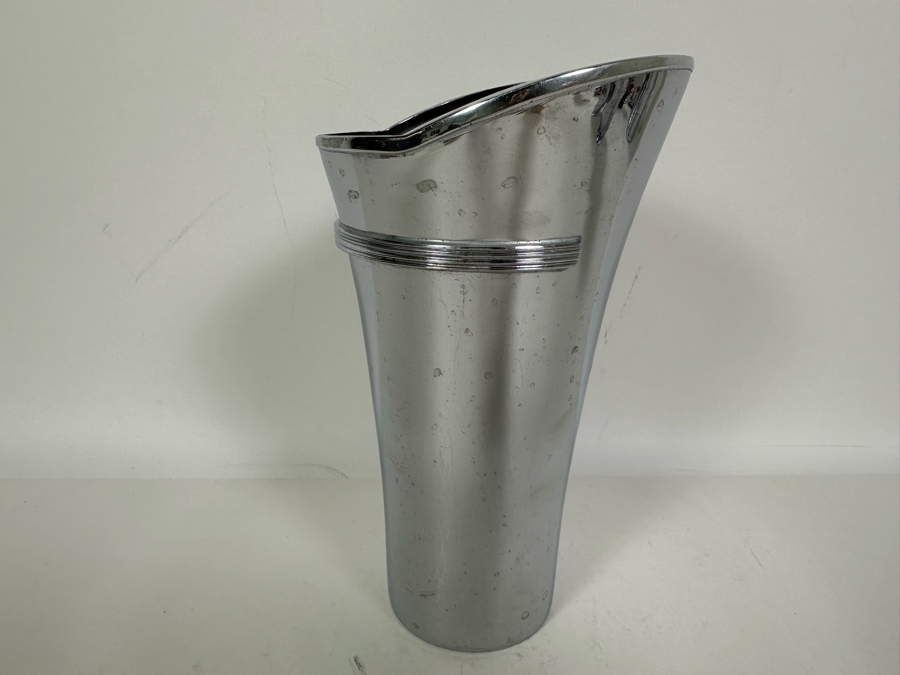 Rare Vintage Art Deco Machine Age Cocktail Mixer By Chase 9H With Spoon And Twelve Chase Footed Barware Cups 2.75W X 2H [Photo 16]