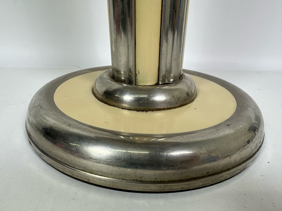 Vintage Art Deco Round Metal Side Table 15.5W X 18H [Photo 6]