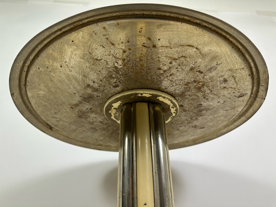 Vintage Art Deco Round Metal Side Table 15.5W X 18H [Photo 7]