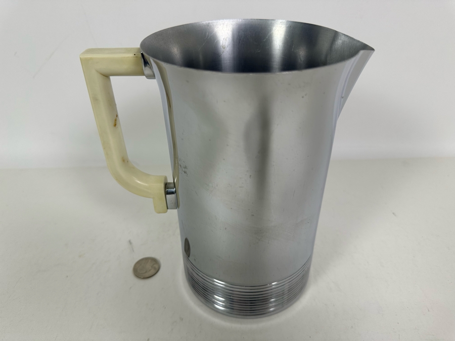 Vintage Art Deco Machine Age Pitcher With Bakelite Handle By Chase 8H [Photo 6]